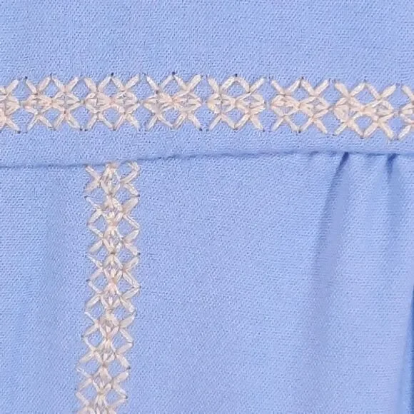 Women's Floral Embroidered Tunic Top Size Small Pleated CottageCore Blue - Picture 10 of 16